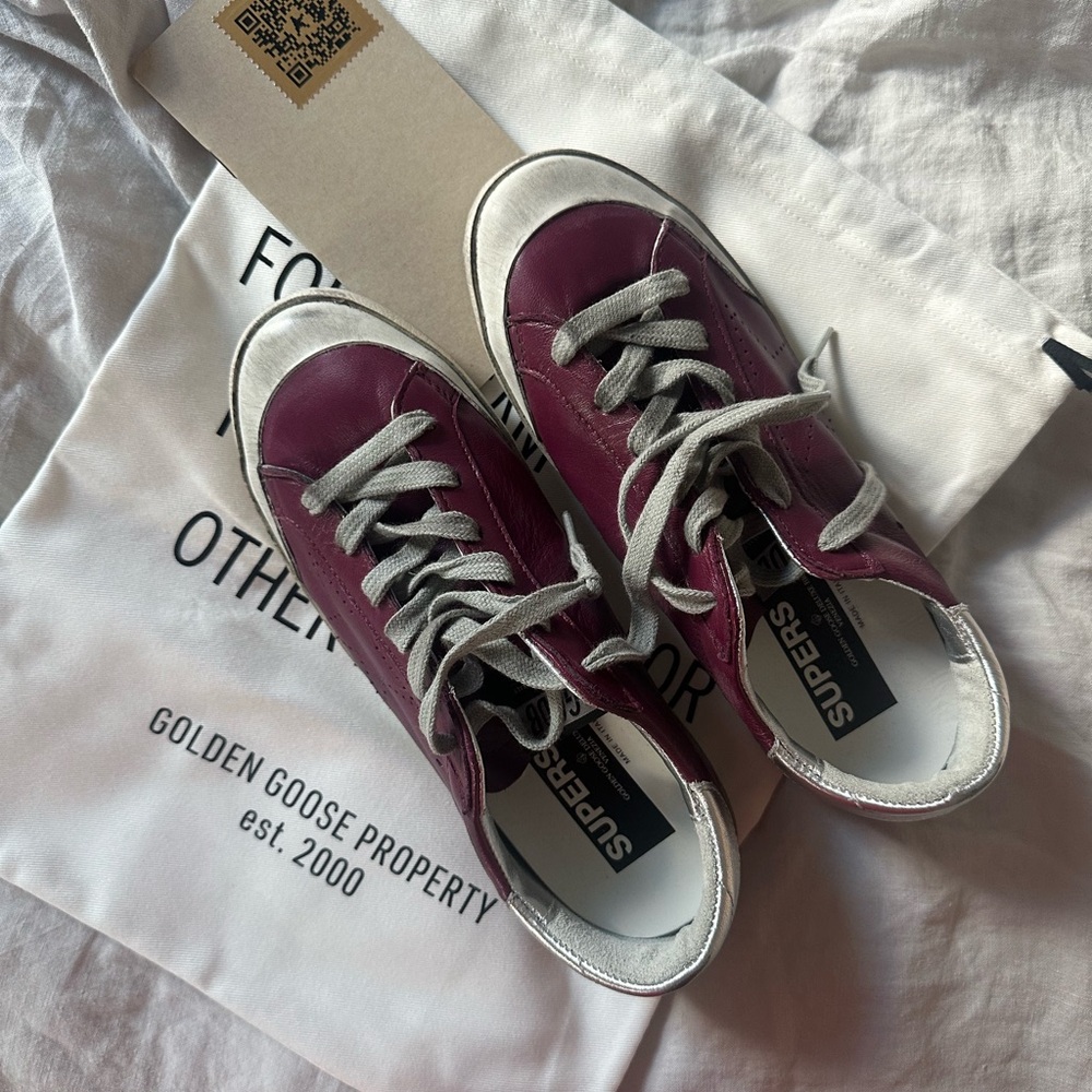 Golden Goose Women's Purple Sneakers